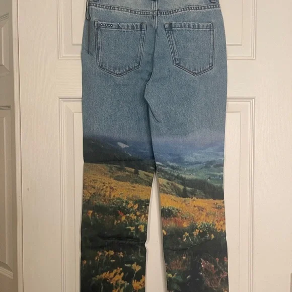 Blank NYC Jeans - Picture 3 of 5